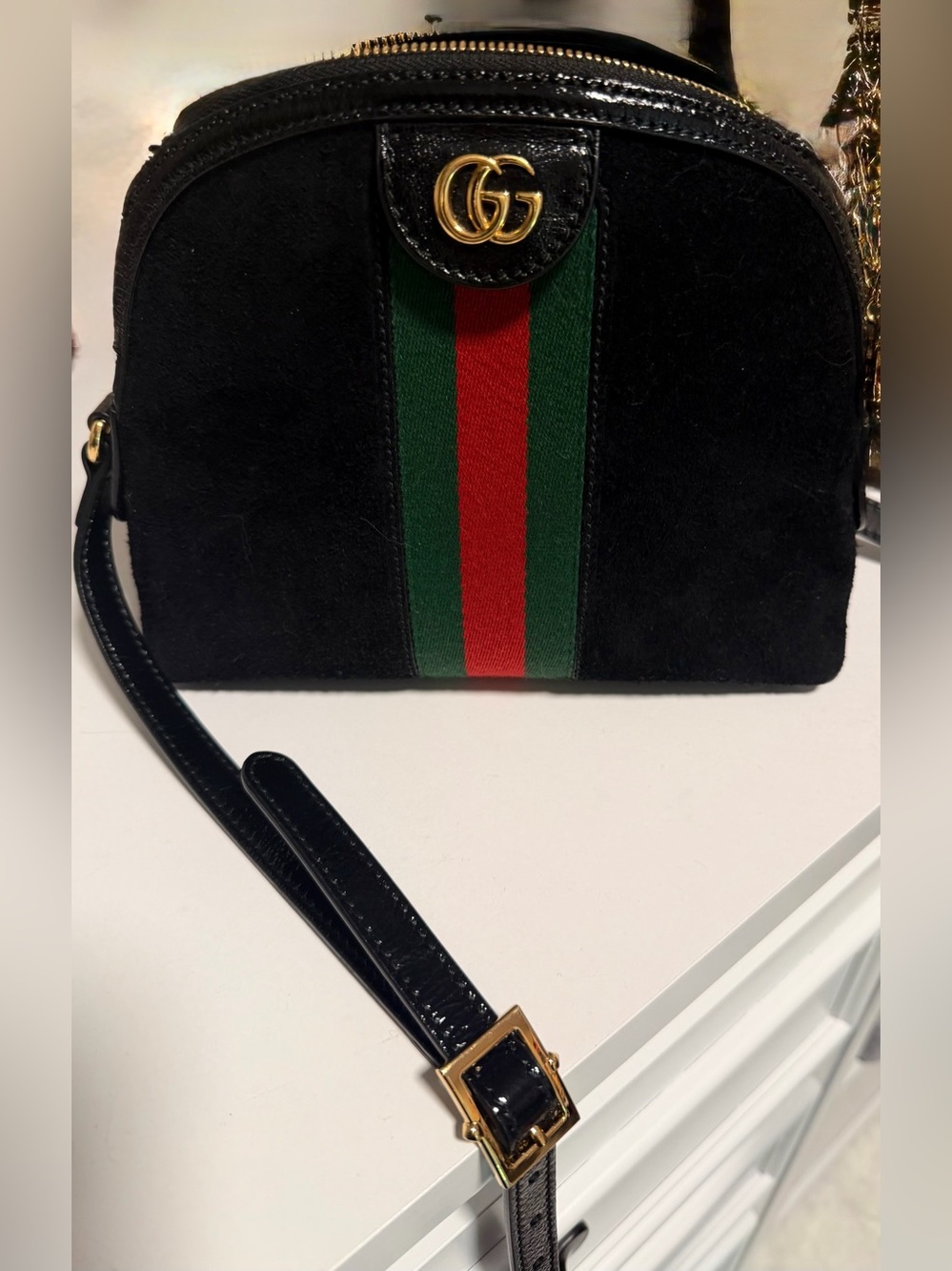 Gucci Black Suede Crossbody with Green and Red Web Stripe AUTHENTIC - Picture 3 of 8
